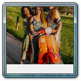 vespa_in_red_11