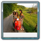 vespa_in_red_8